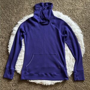 Under‎ Armour Thermal Top Purple Womens Size Medium